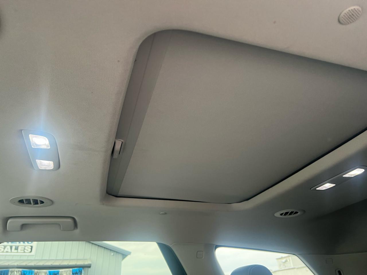 Buick Enclave FWD 4dr Premium 2021