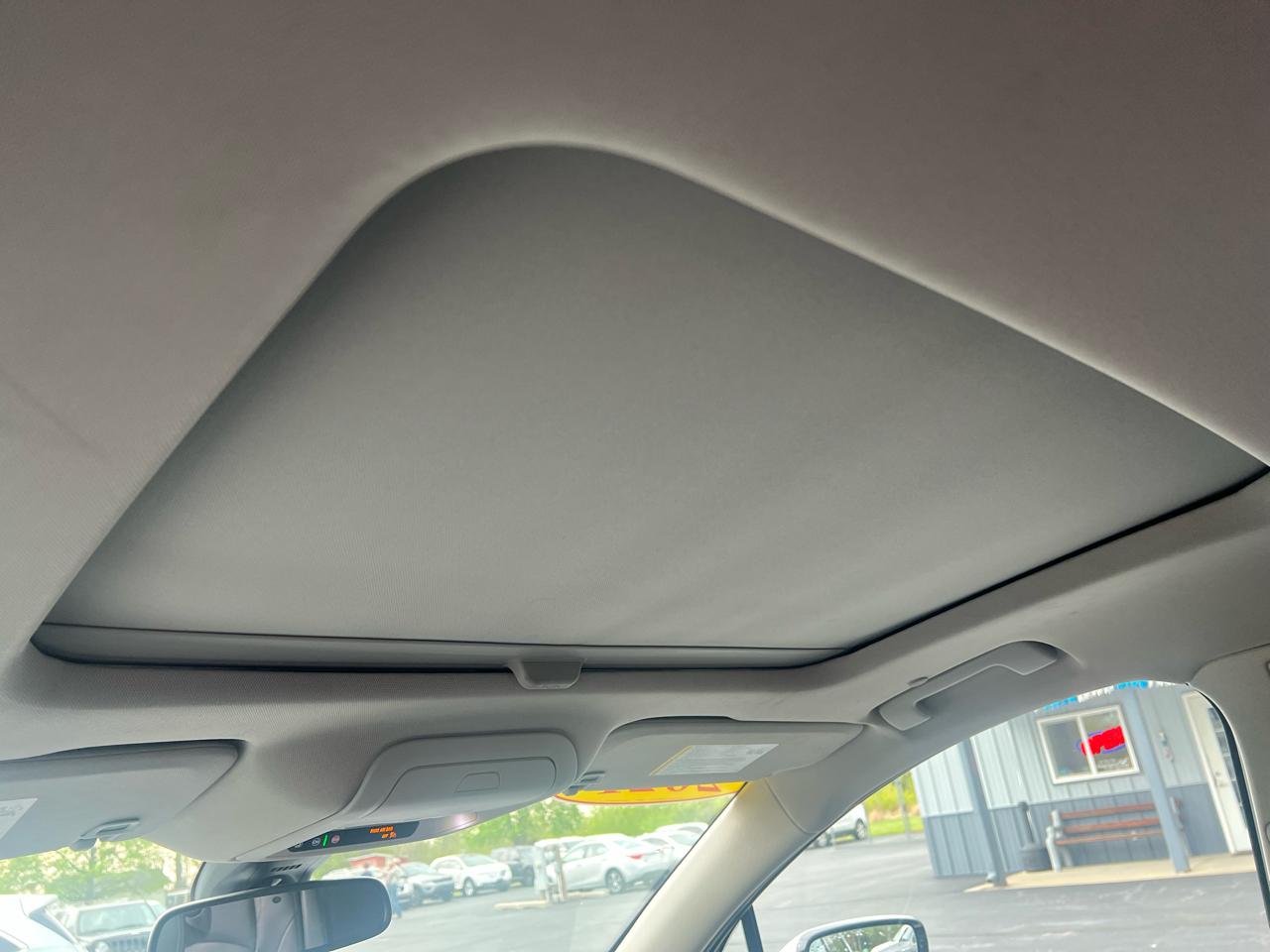 Buick Enclave FWD 4dr Premium 2021