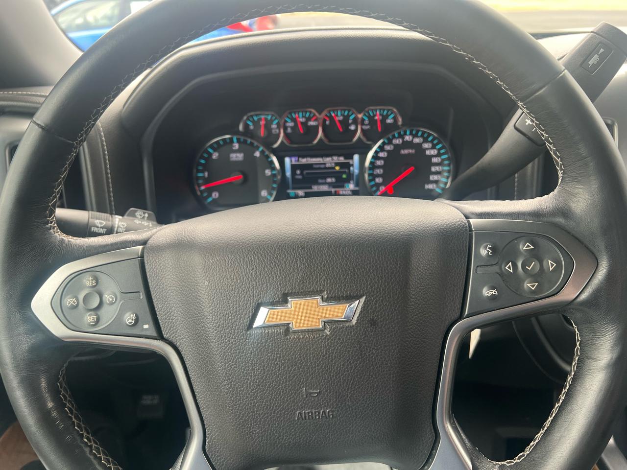 Chevrolet Silverado 1500 4WD Crew Cab 143.5" LTZ w/1LZ 2018