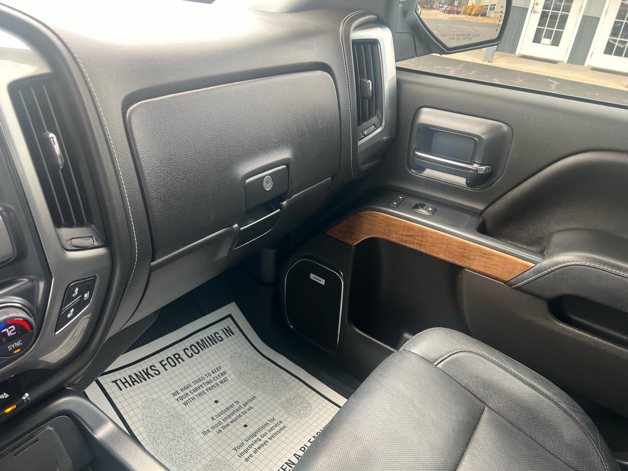 Chevrolet Silverado 1500 4WD Crew Cab 143.5" LTZ w/1LZ 2018