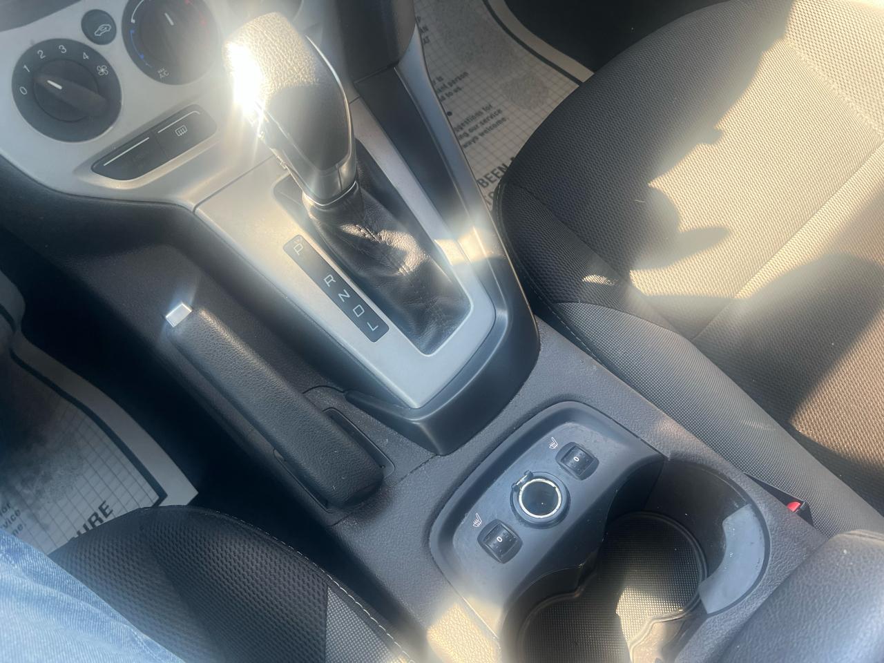 Ford Focus 5dr HB SE 2014