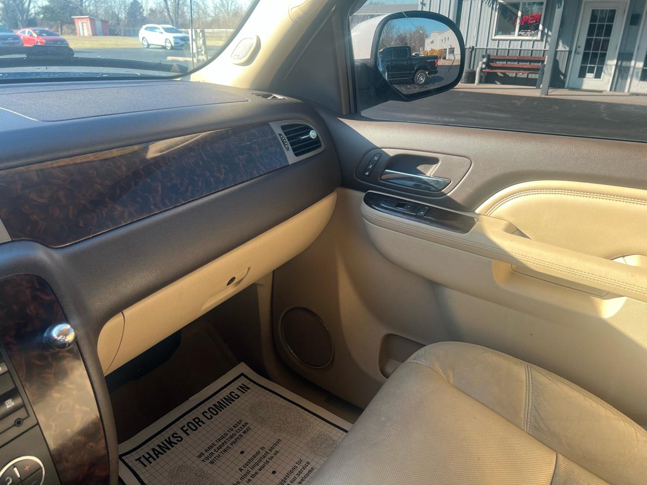 GMC Sierra 2500HD 4WD Crew Cab 153.7" Denali 2011