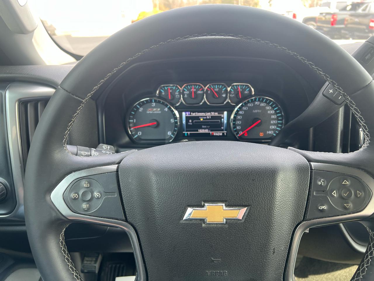 Chevrolet Silverado 2500HD 4WD Double Cab 144.2" LT 2015