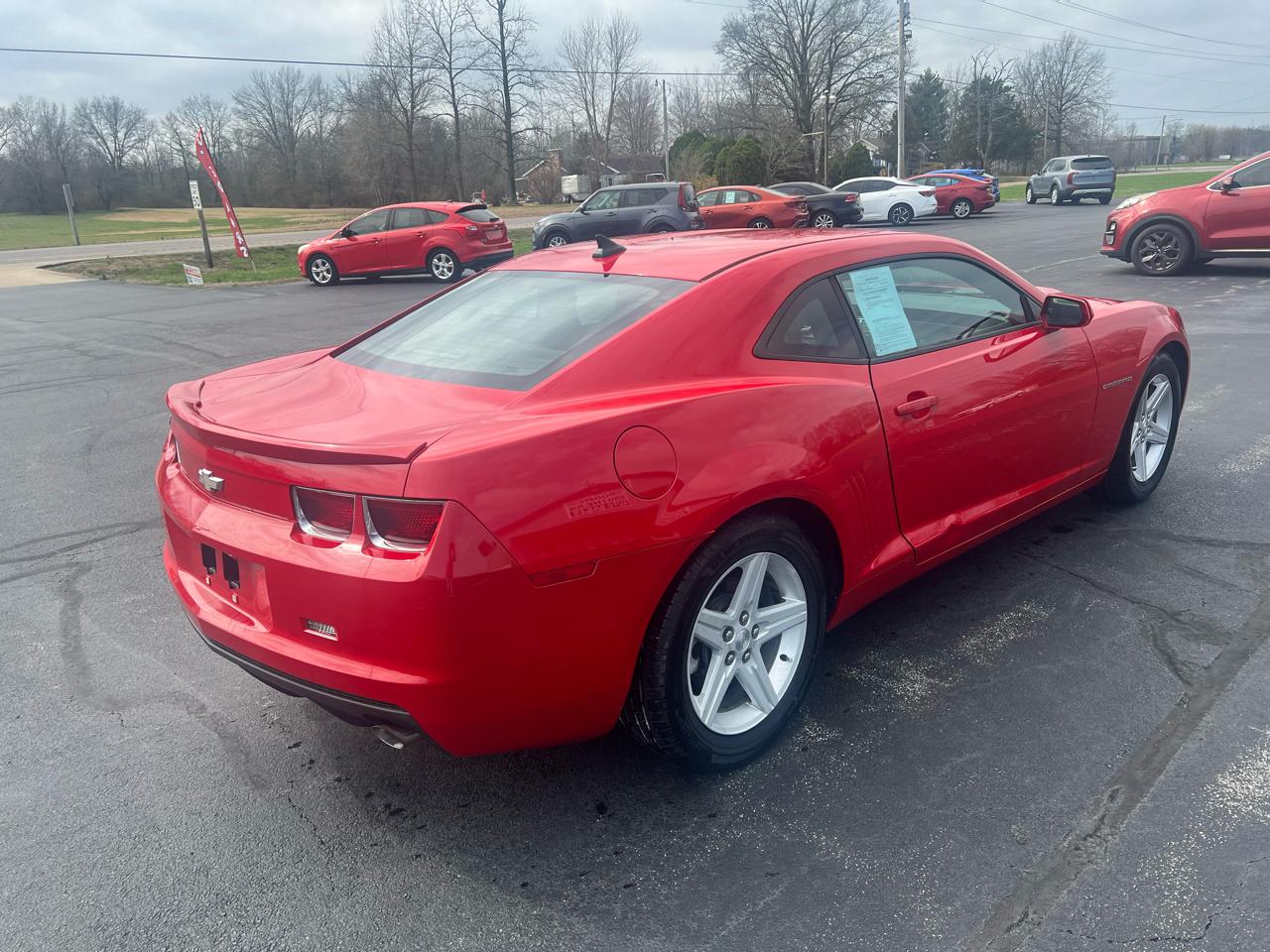 Chevrolet Camaro 2dr Cpe 1LT 2012
