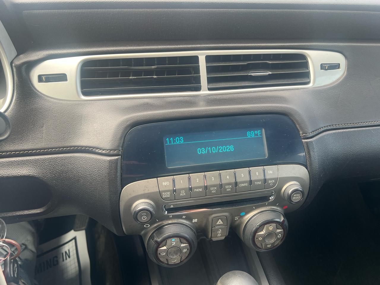 Chevrolet Camaro 2dr Cpe 1LT 2012