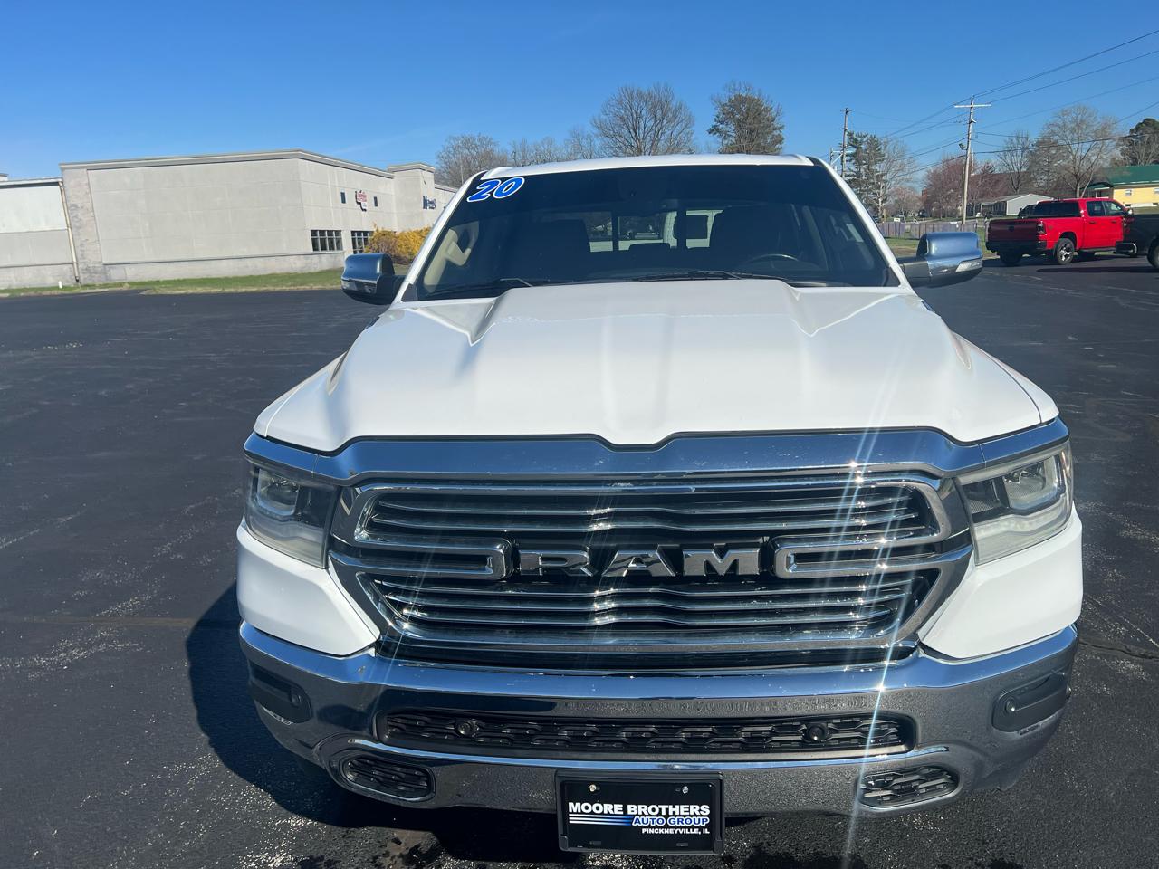 RAM 1500 Laramie 4x4 Crew Cab 5'7" Box 2020