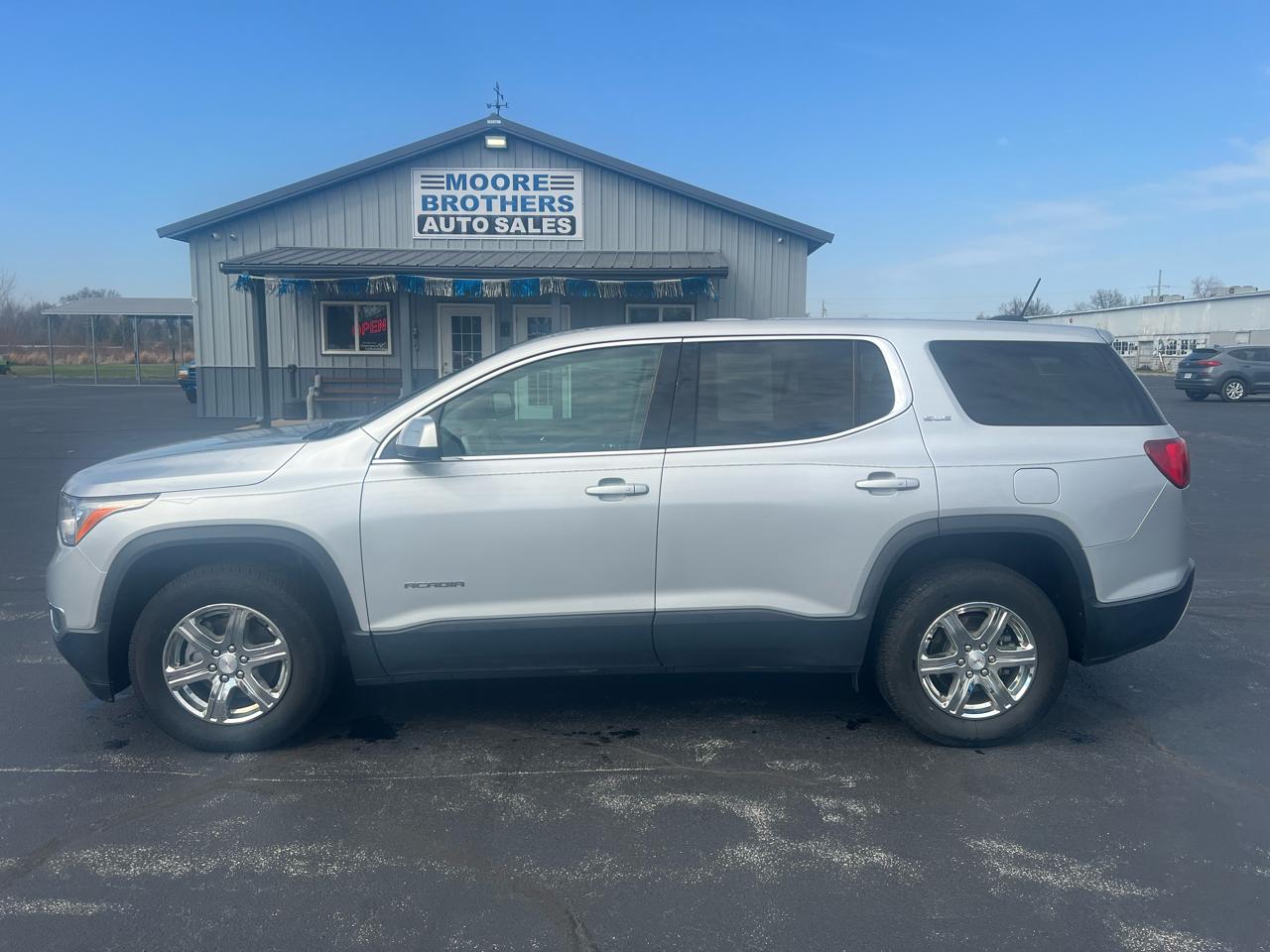 GMC Acadia FWD 4dr SLE w/SLE-1 2017