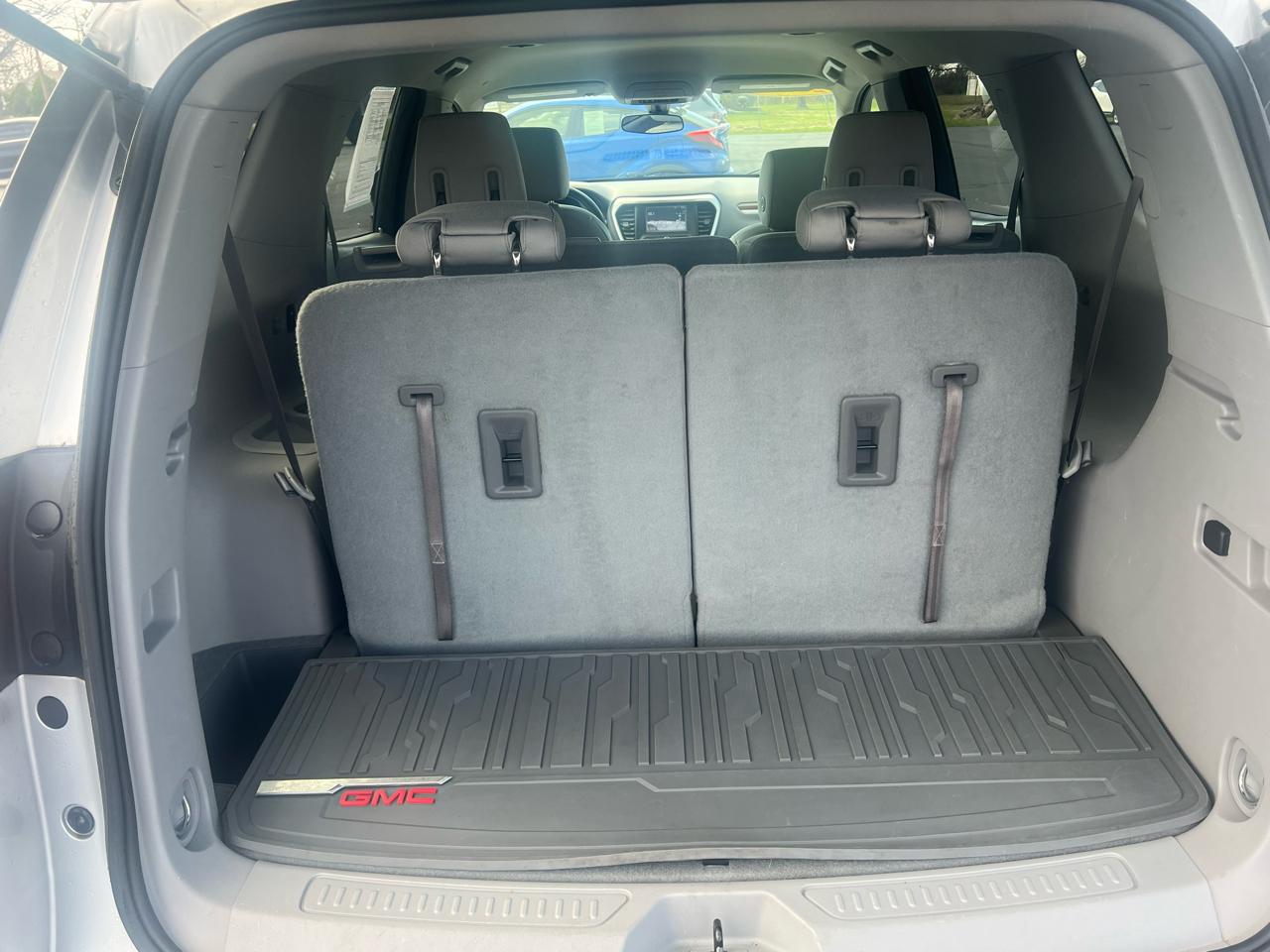 GMC Acadia FWD 4dr SLE w/SLE-1 2017