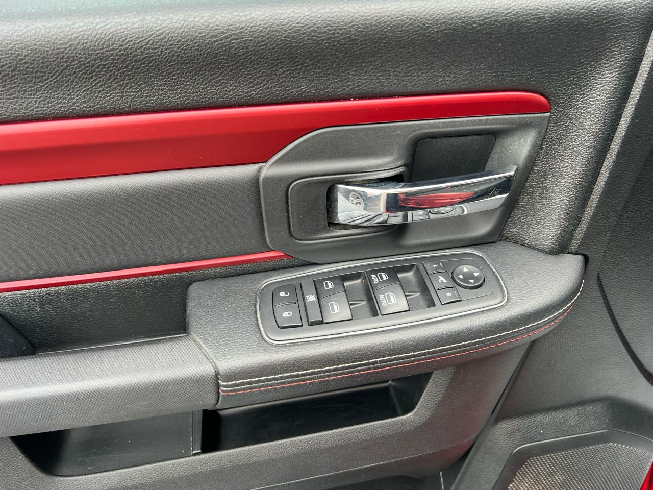 RAM 1500 Rebel 4x4 Crew Cab 5'7" Box *Ltd Avail* 2018