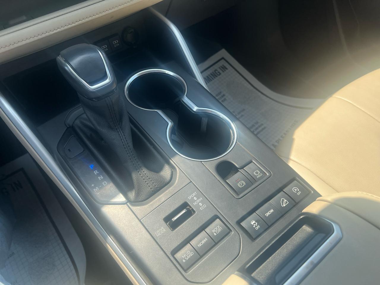 Toyota Highlander XLE AWD (Natl) 2021