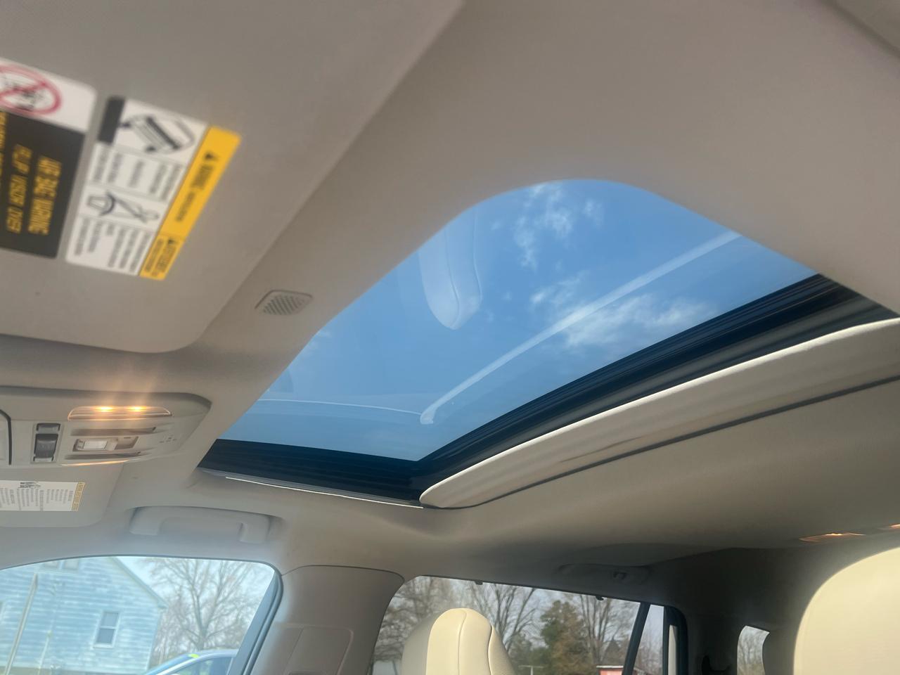 Toyota Highlander XLE AWD (Natl) 2021