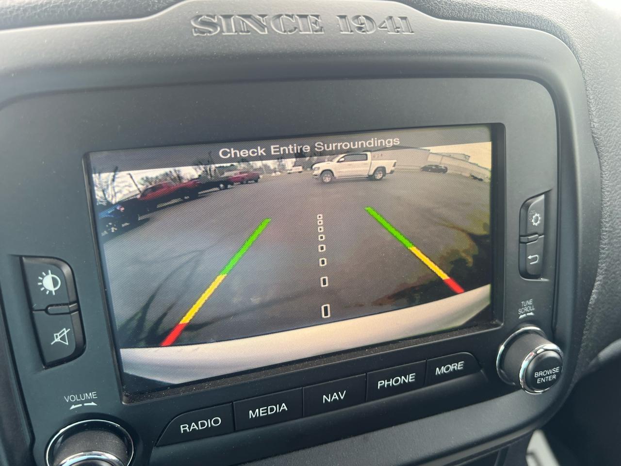 Jeep Renegade Latitude 4D SUV FWD 2015