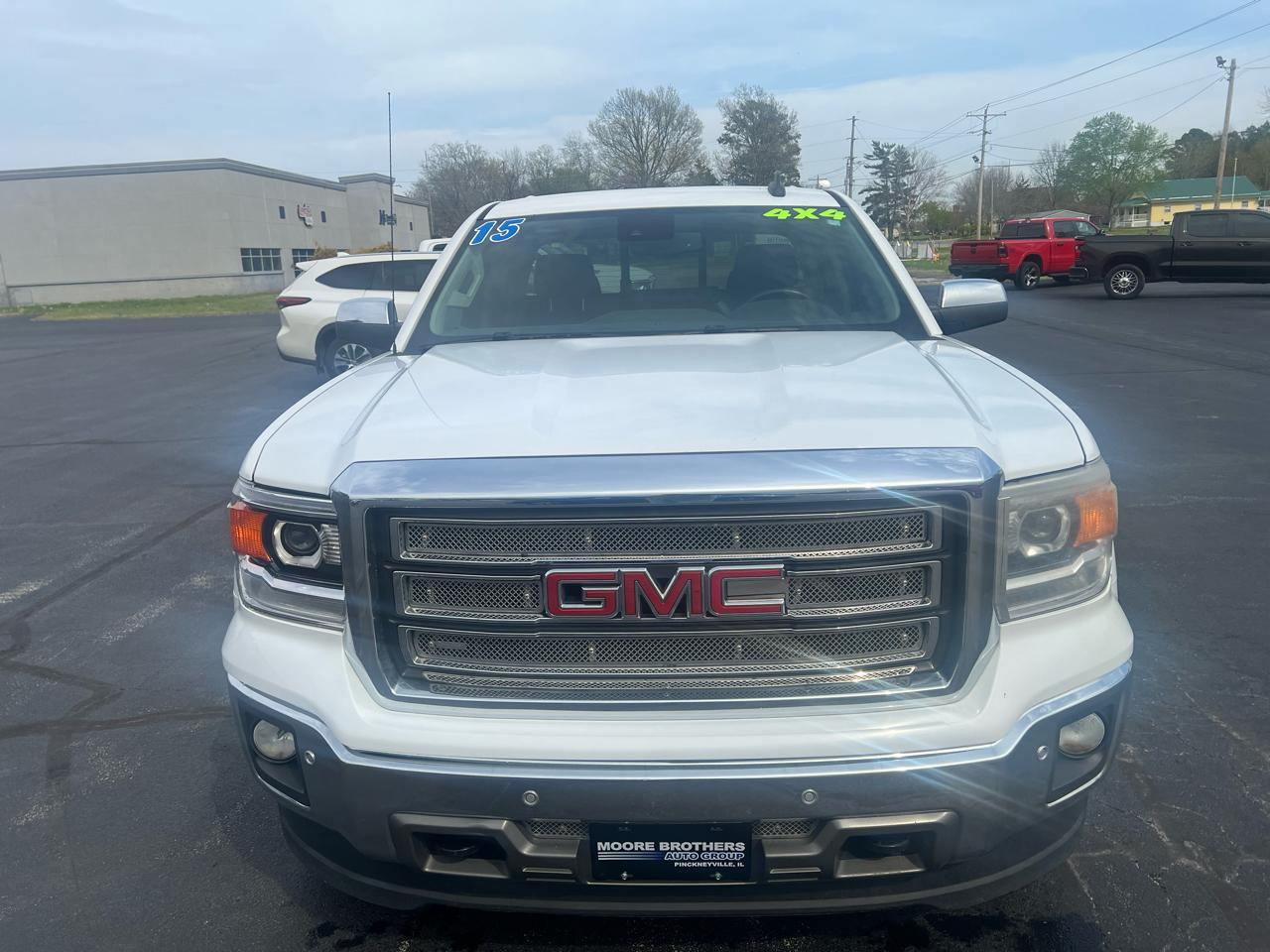GMC Sierra 1500 4WD Double Cab 143.5" SLT 2015