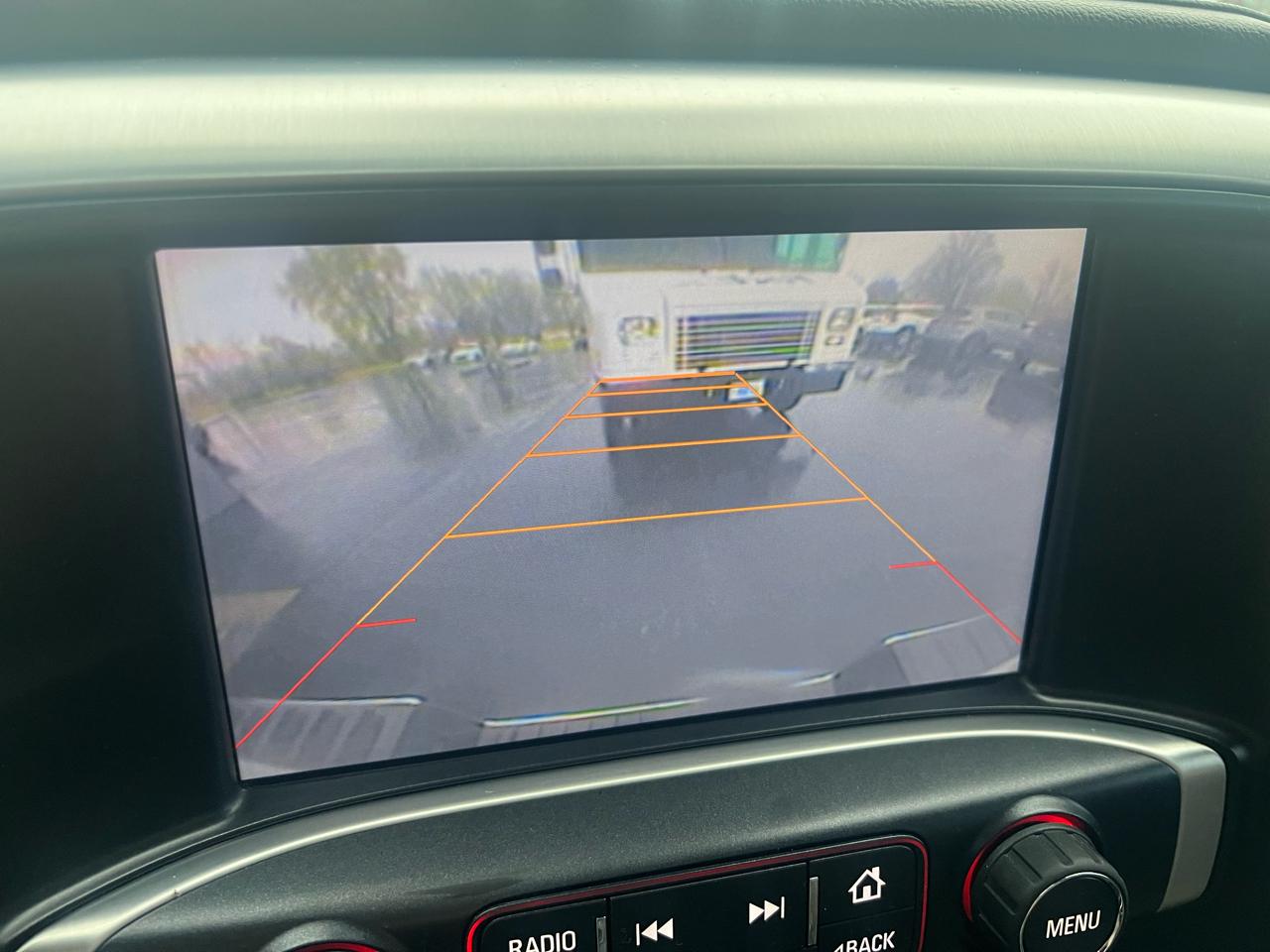 GMC Sierra 1500 4WD Double Cab 143.5" SLT 2015