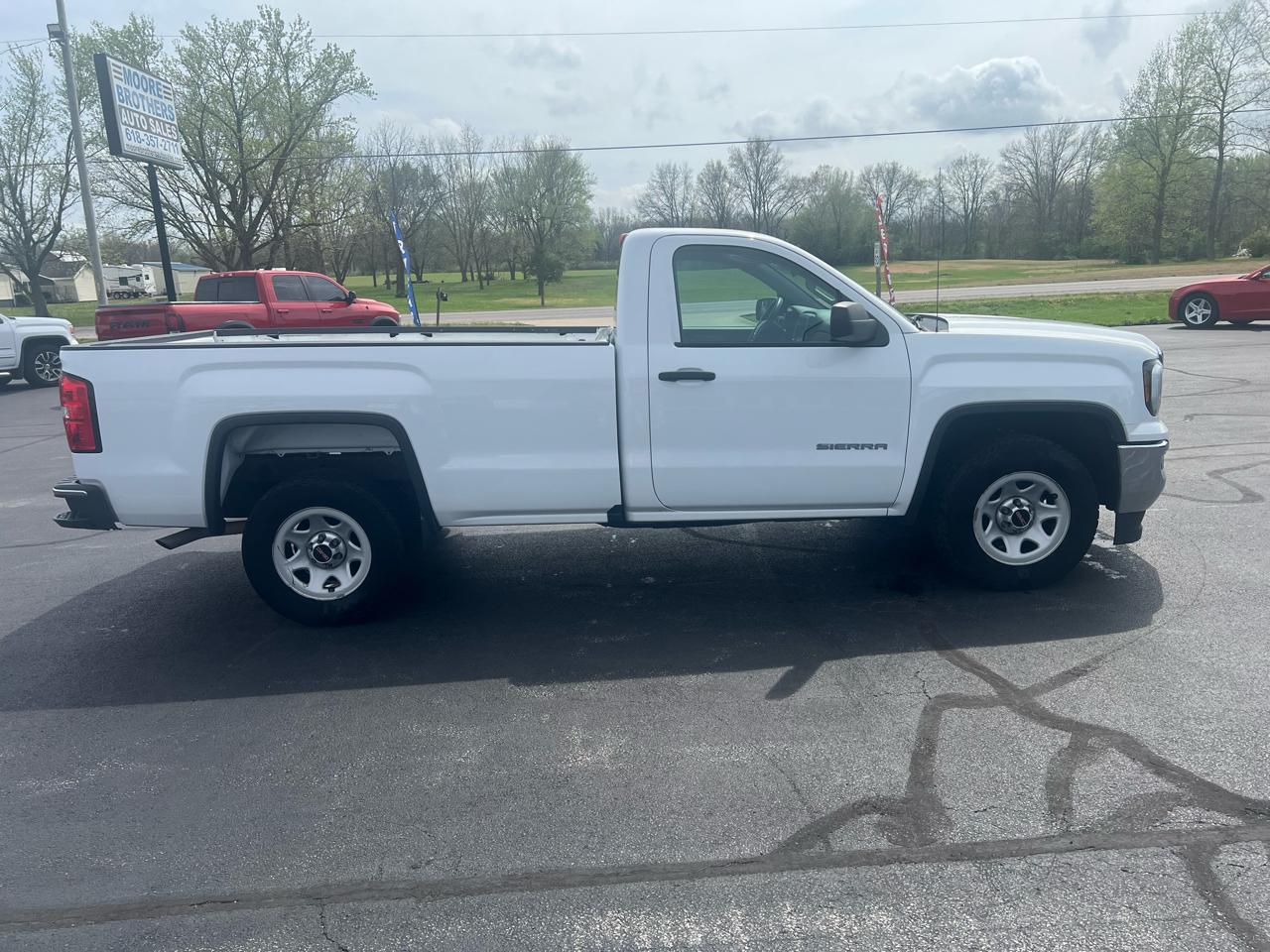 GMC Sierra 1500 2WD Reg Cab 133.0" 2017