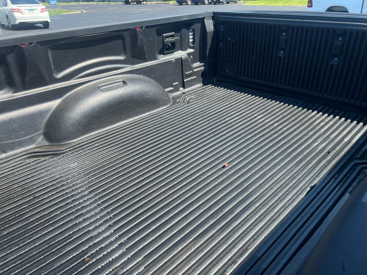 Ford F-150 4WD SuperCrew 150" Lariat 2016