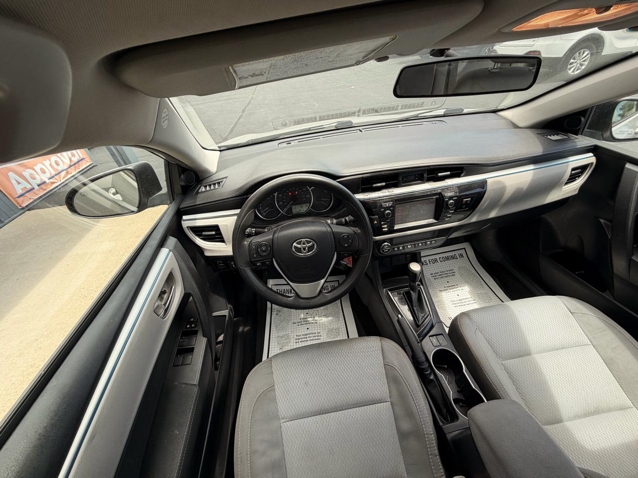 Toyota Corolla 4dr Sdn CVT LE Plus (Natl) 2016