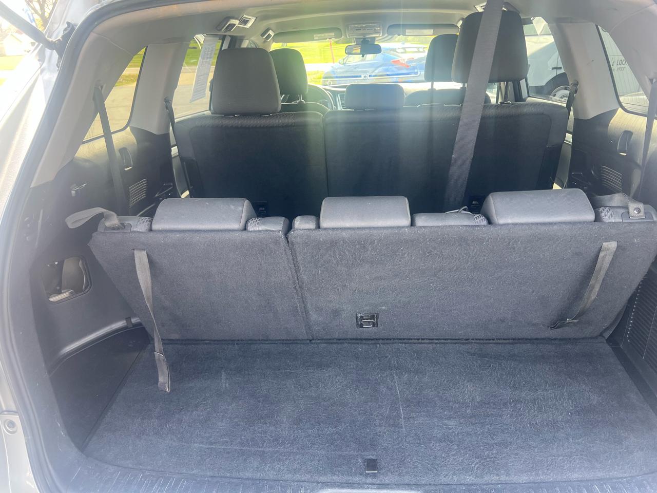 Toyota Highlander LE V6 AWD (Natl) 2019