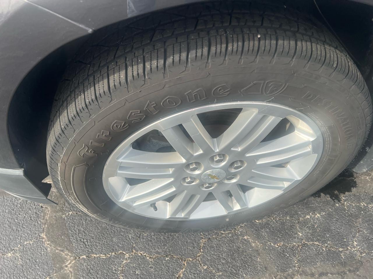 Chevrolet Traverse FWD 4dr LT w/1LT 2015