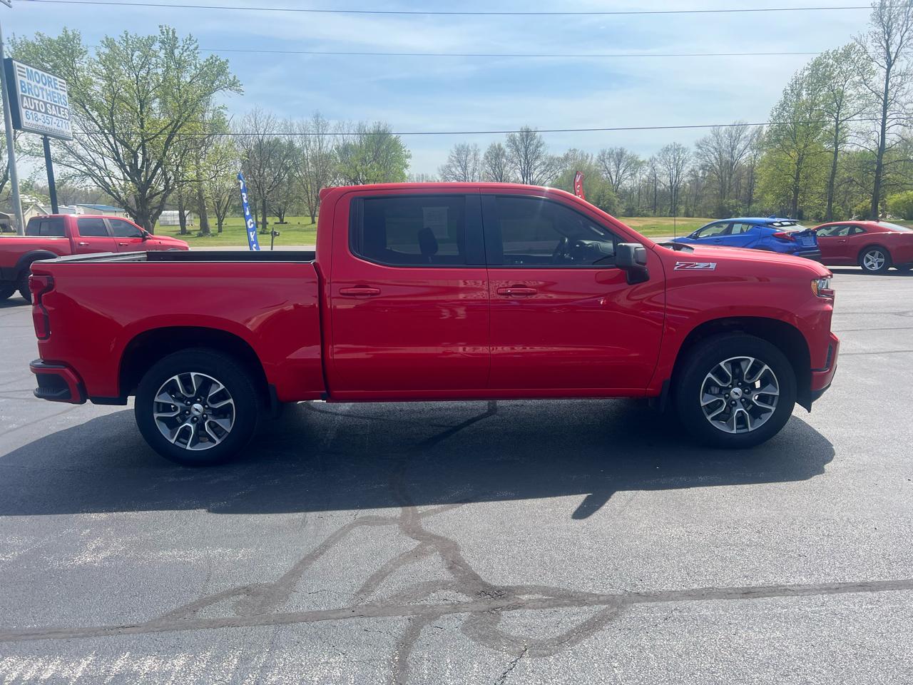 Chevrolet Silverado 1500 4WD Crew Cab 147" RST 2020