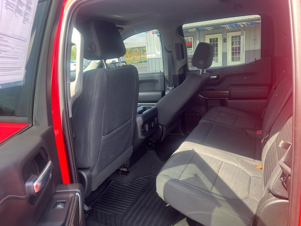 Chevrolet Silverado 1500 4WD Crew Cab 147" RST 2020