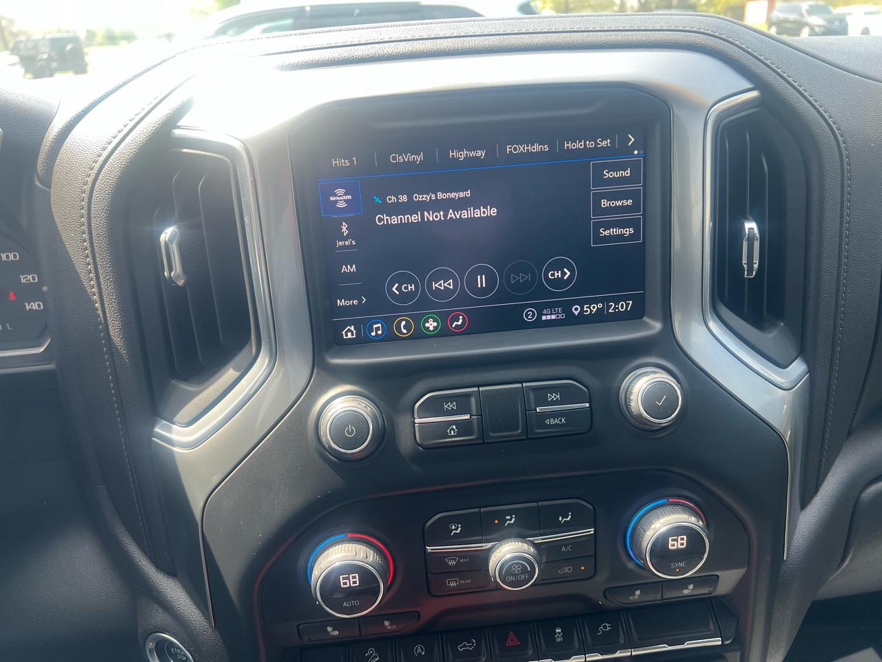 Chevrolet Silverado 1500 4WD Crew Cab 147" RST 2020