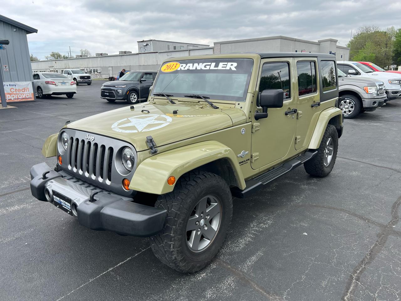 Jeep Wrangler Unlimited 4WD 4dr Freedom Edition *Ltd Avail* 2013