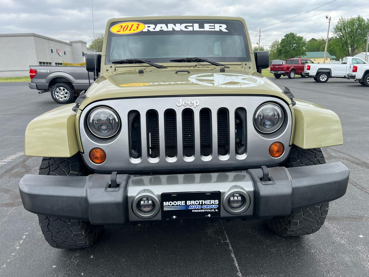 Jeep Wrangler Unlimited 4WD 4dr Freedom Edition *Ltd Avail* 2013
