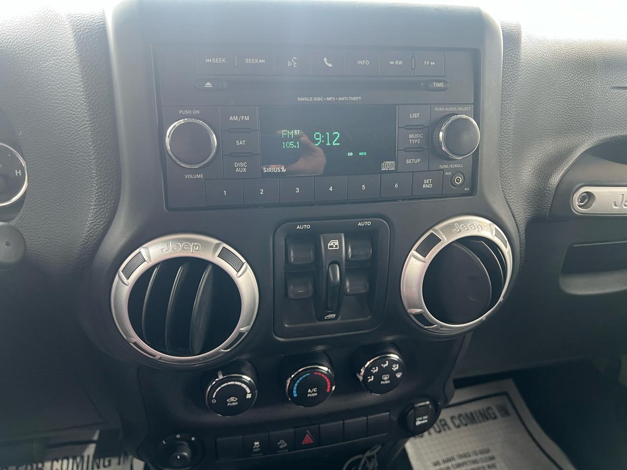 Jeep Wrangler Unlimited 4WD 4dr Freedom Edition *Ltd Avail* 2013