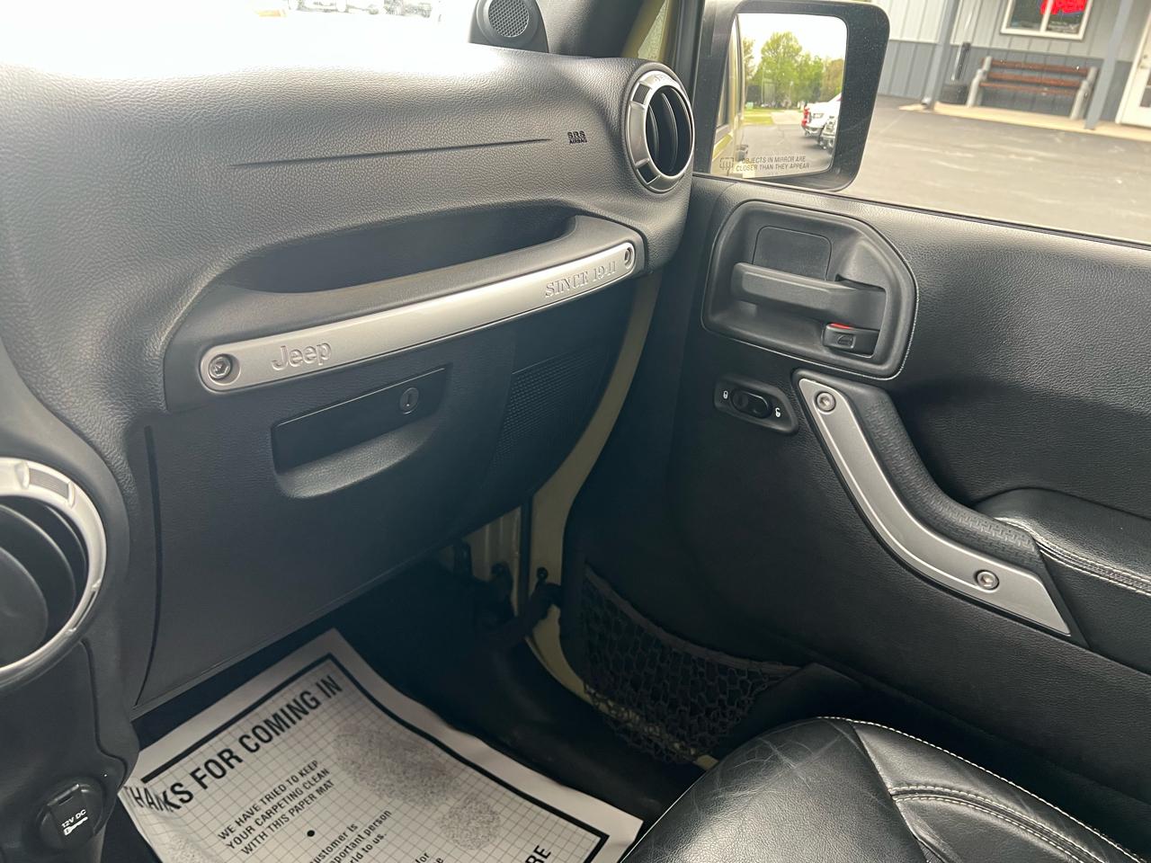 Jeep Wrangler Unlimited 4WD 4dr Freedom Edition *Ltd Avail* 2013