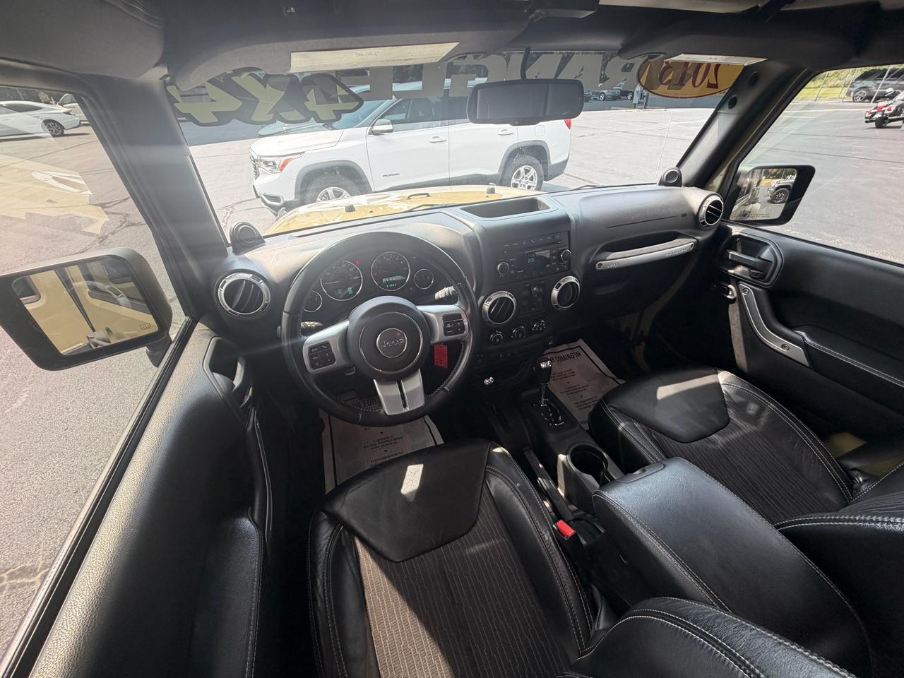 Jeep Wrangler Unlimited 4WD 4dr Freedom Edition *Ltd Avail* 2013