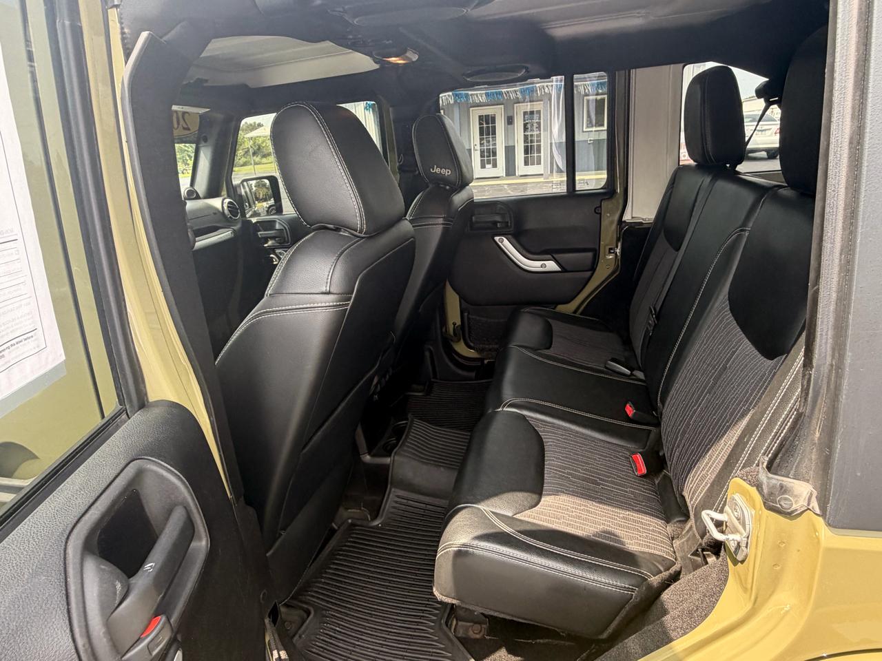 Jeep Wrangler Unlimited 4WD 4dr Freedom Edition *Ltd Avail* 2013
