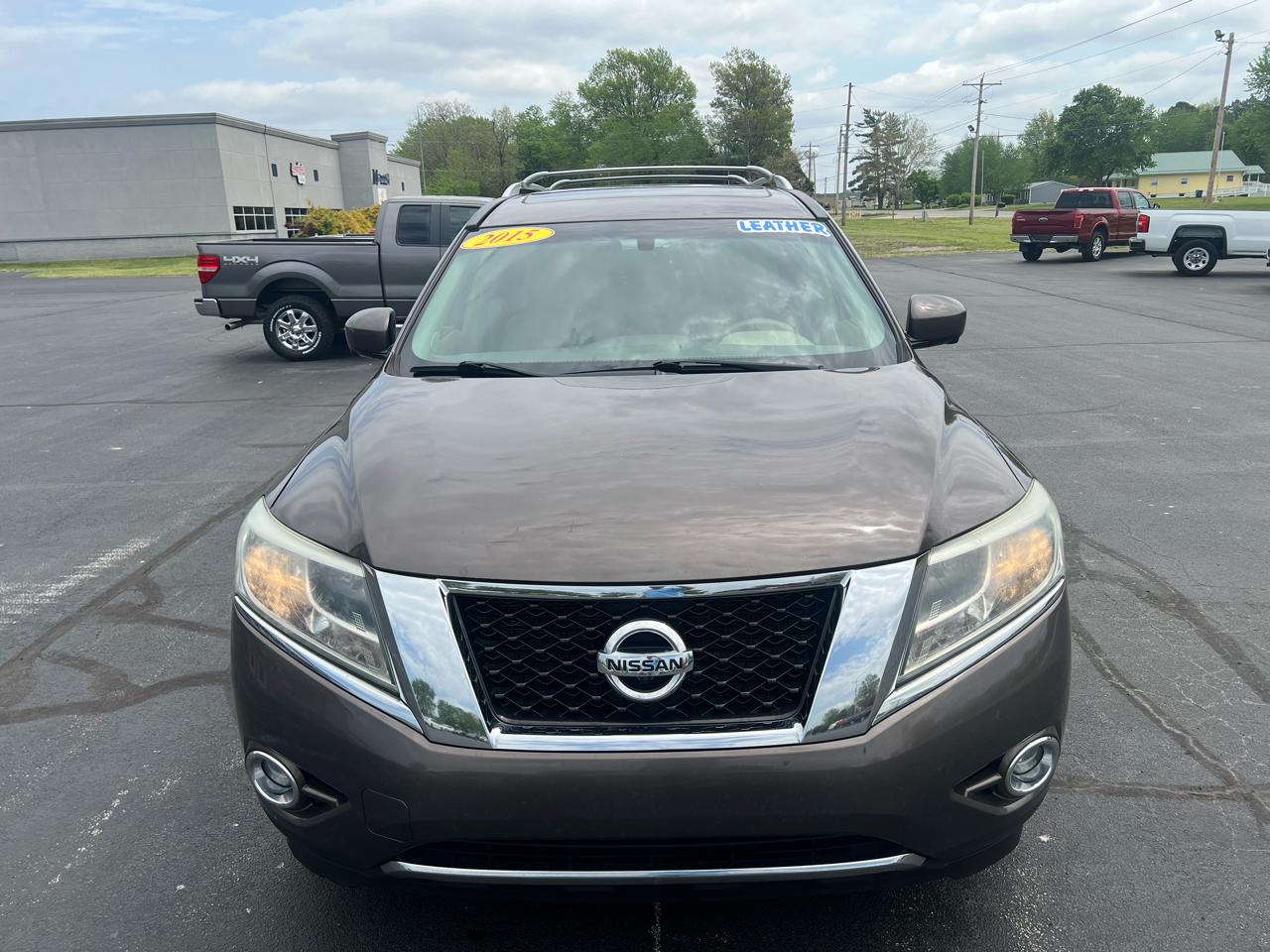 Nissan Pathfinder 2WD 4dr SL 2015