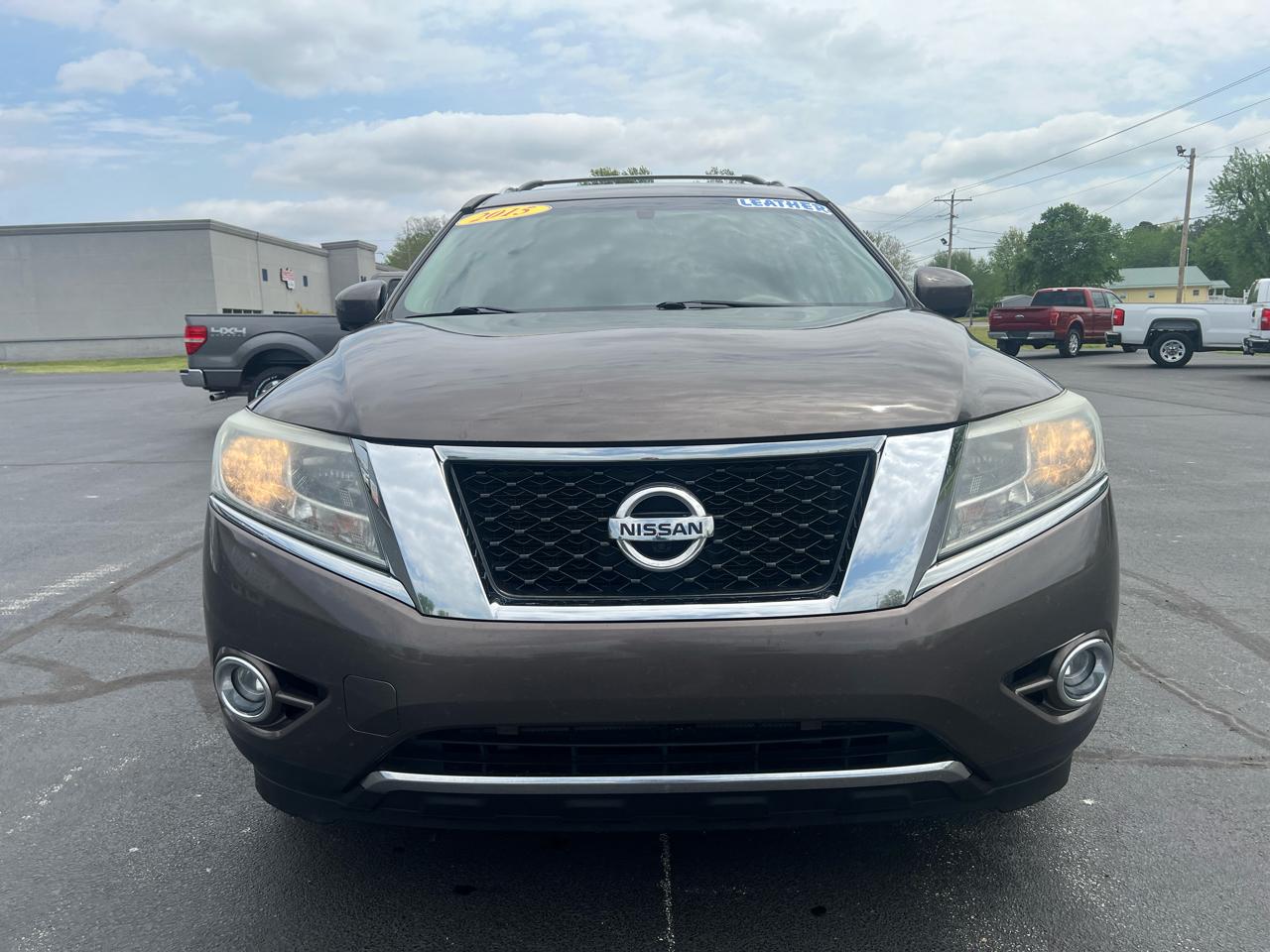 Nissan Pathfinder 2WD 4dr SL 2015