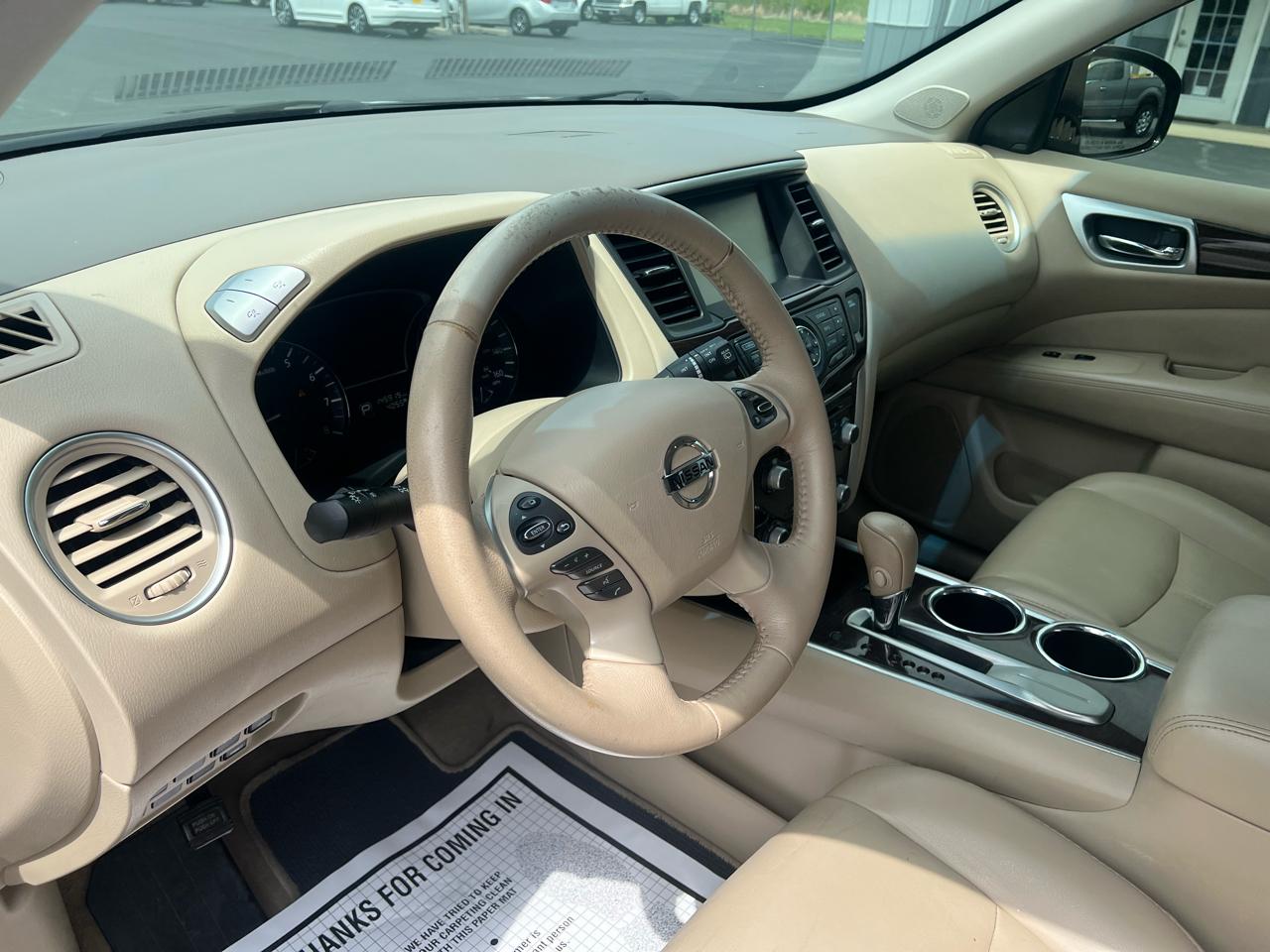 Nissan Pathfinder 2WD 4dr SL 2015