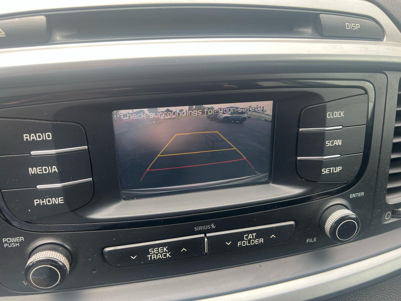 Kia Sorento FWD 4dr 3.3L LX 2016