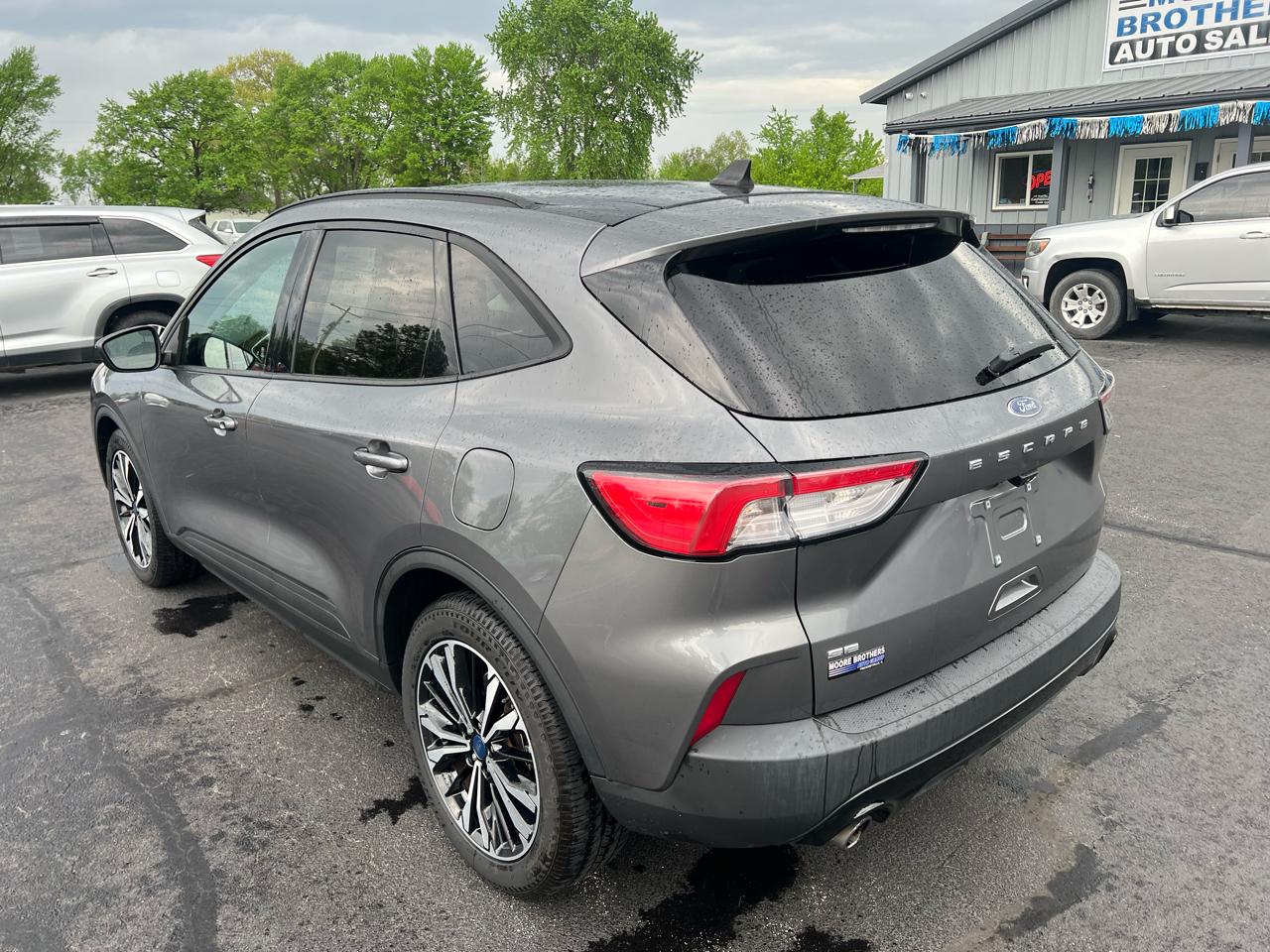 Ford Escape SE FWD 2021