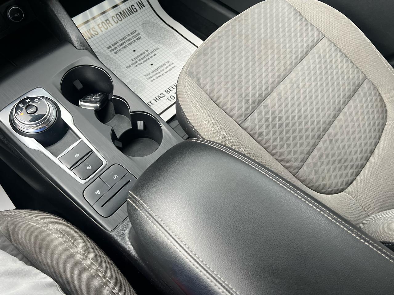 Ford Escape SE FWD 2021