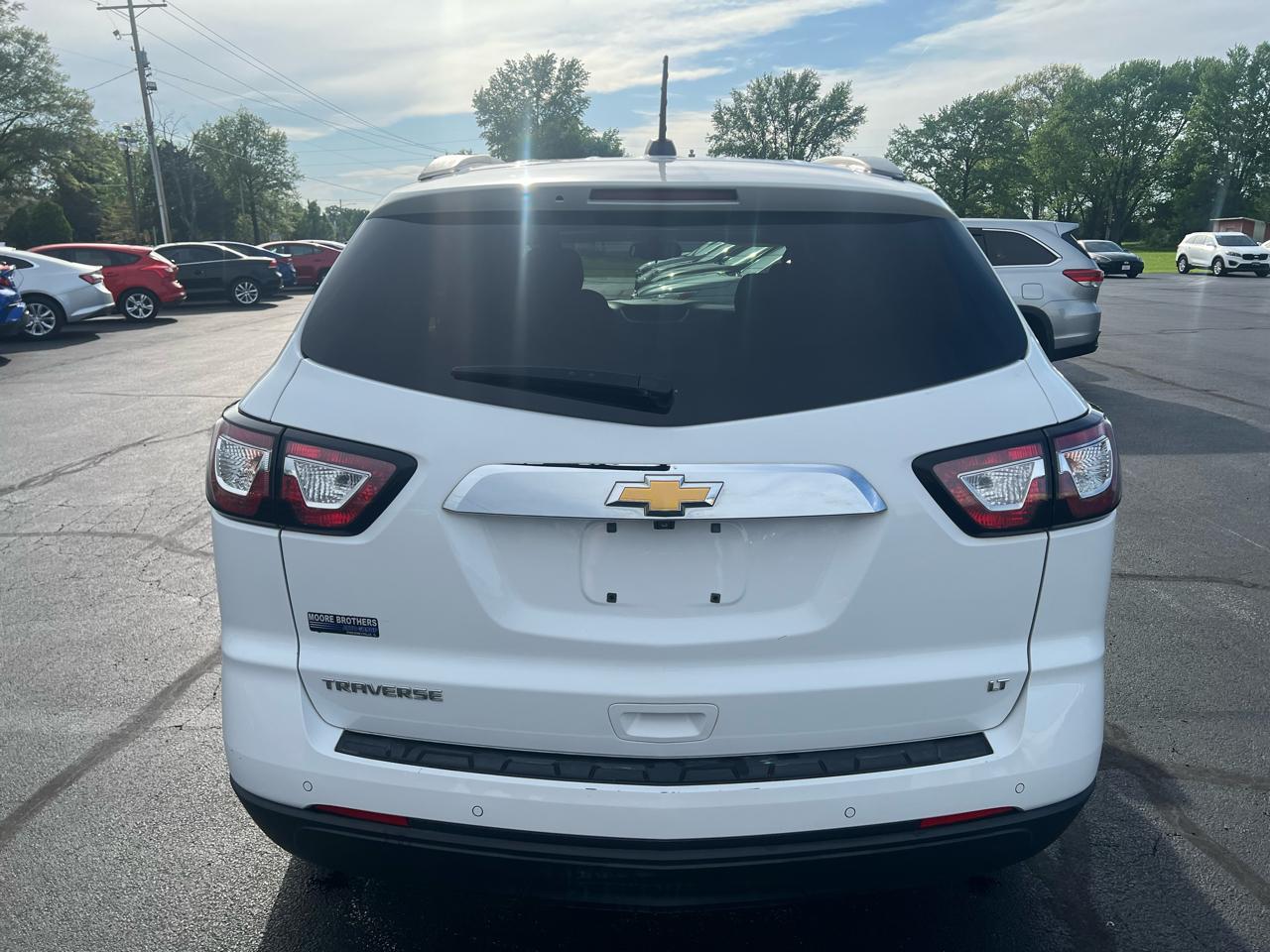 Chevrolet Traverse FWD 4dr LT w/1LT 2017