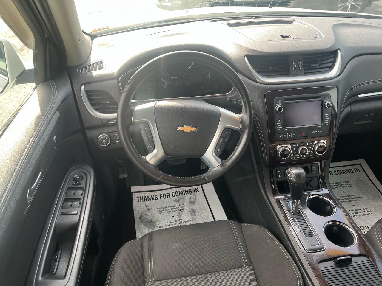 Chevrolet Traverse FWD 4dr LT w/1LT 2017