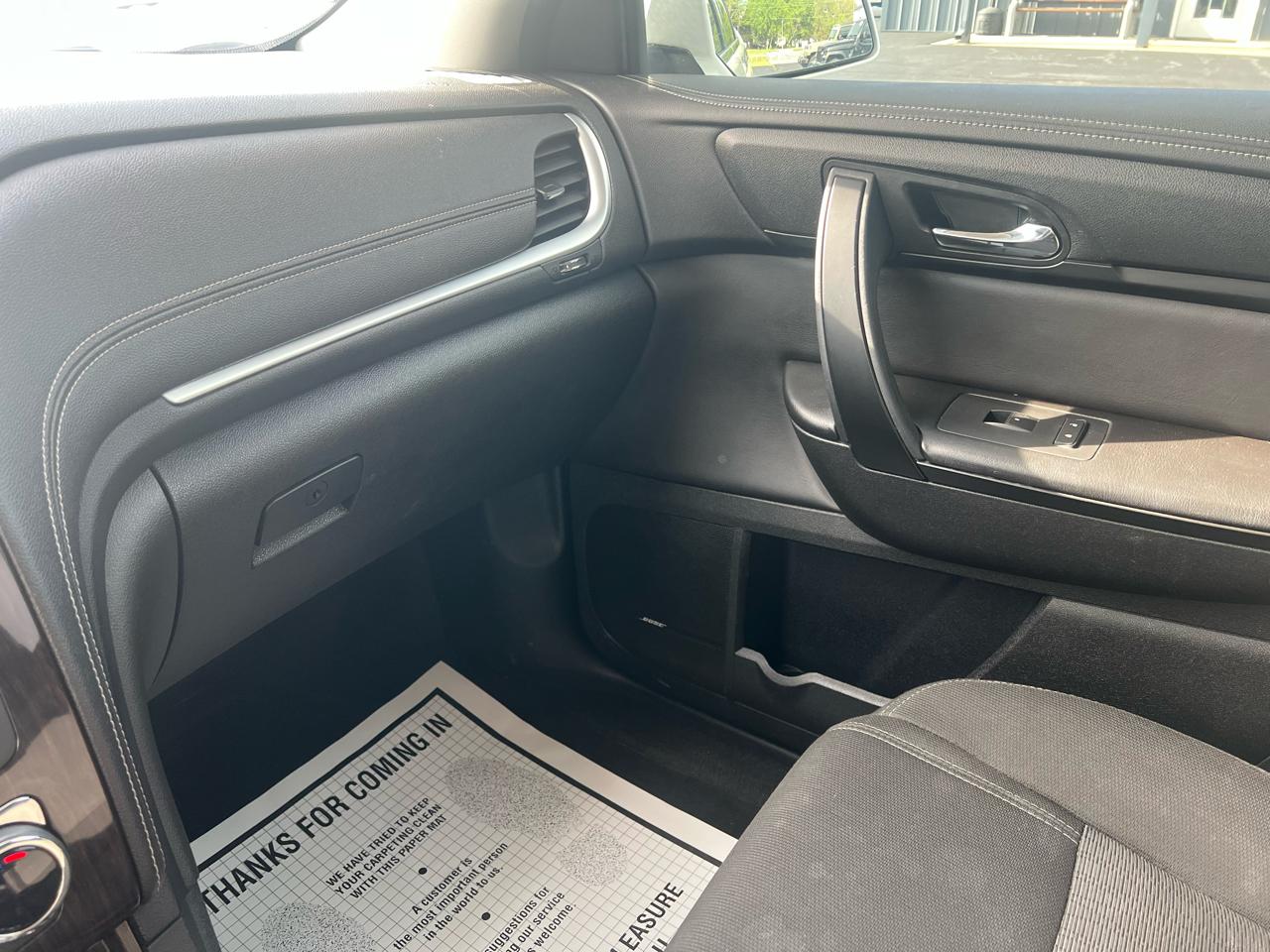 Chevrolet Traverse FWD 4dr LT w/1LT 2017