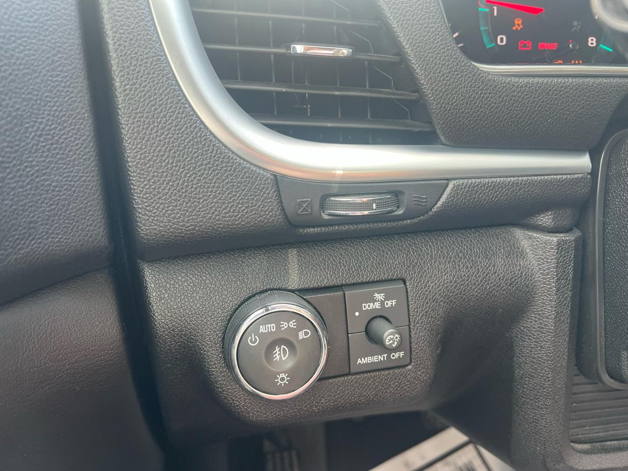 Chevrolet Traverse FWD 4dr LT w/1LT 2017