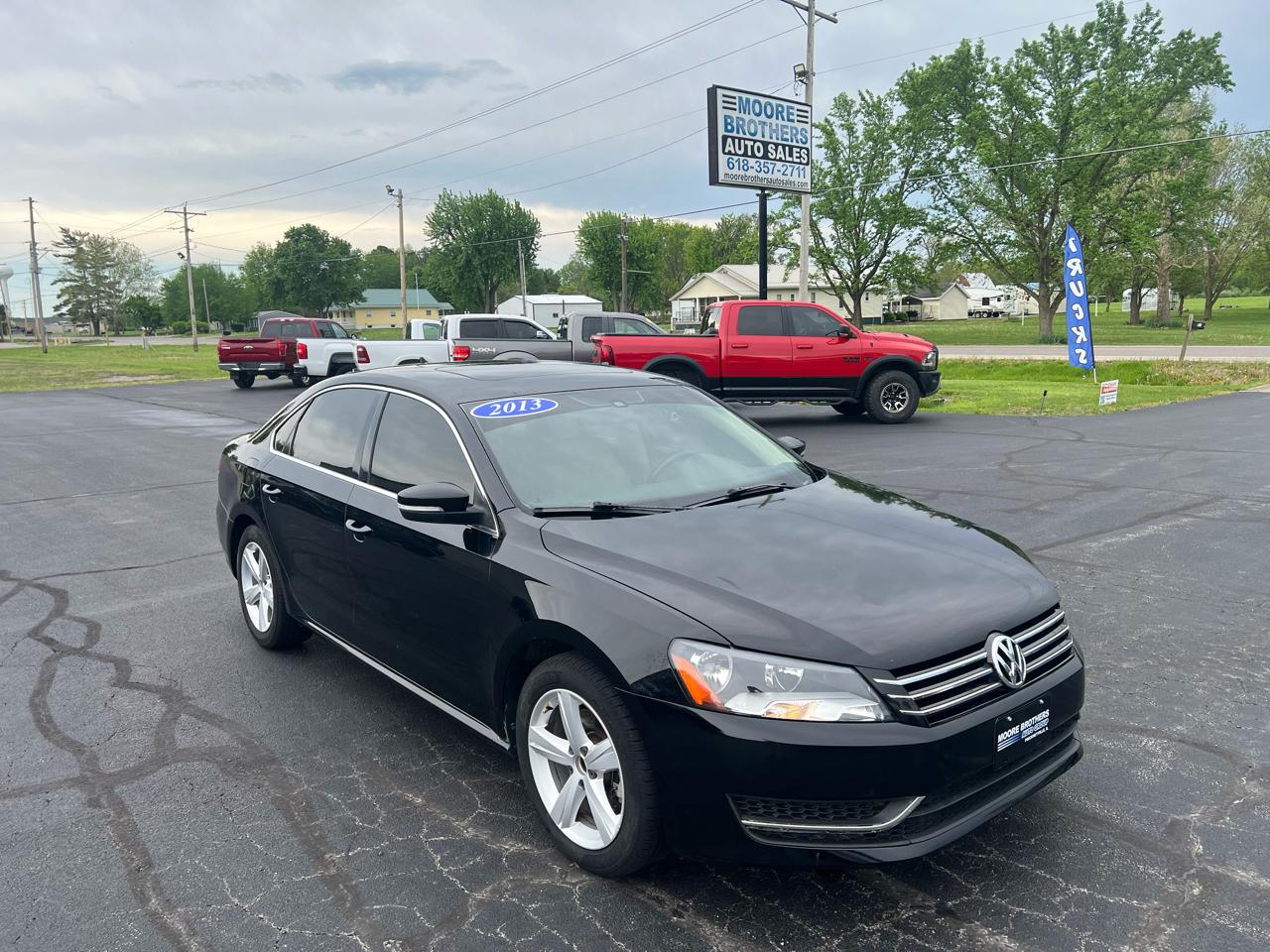 Volkswagen Passat 4dr Sdn 2.5L Auto SE 2013