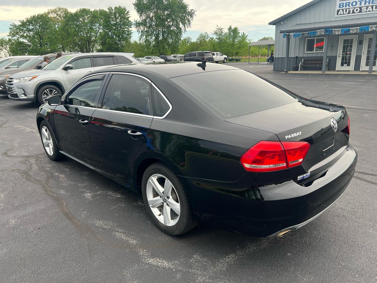 Volkswagen Passat 4dr Sdn 2.5L Auto SE 2013