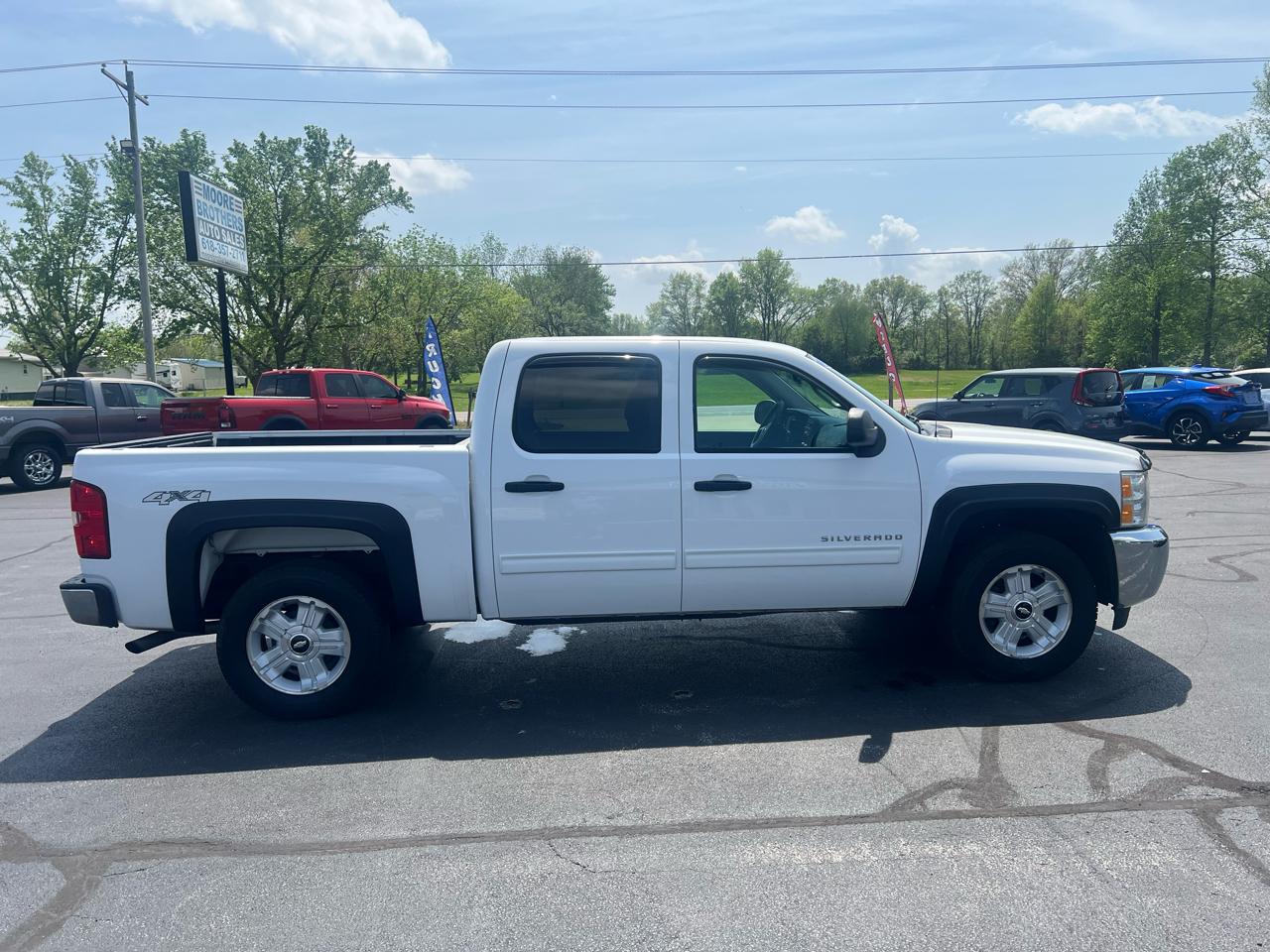 Chevrolet Silverado 1500 4WD Crew Cab 143.5" LT 2013