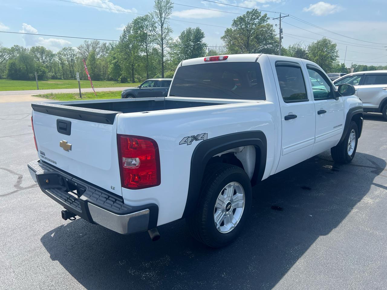 Chevrolet Silverado 1500 4WD Crew Cab 143.5" LT 2013