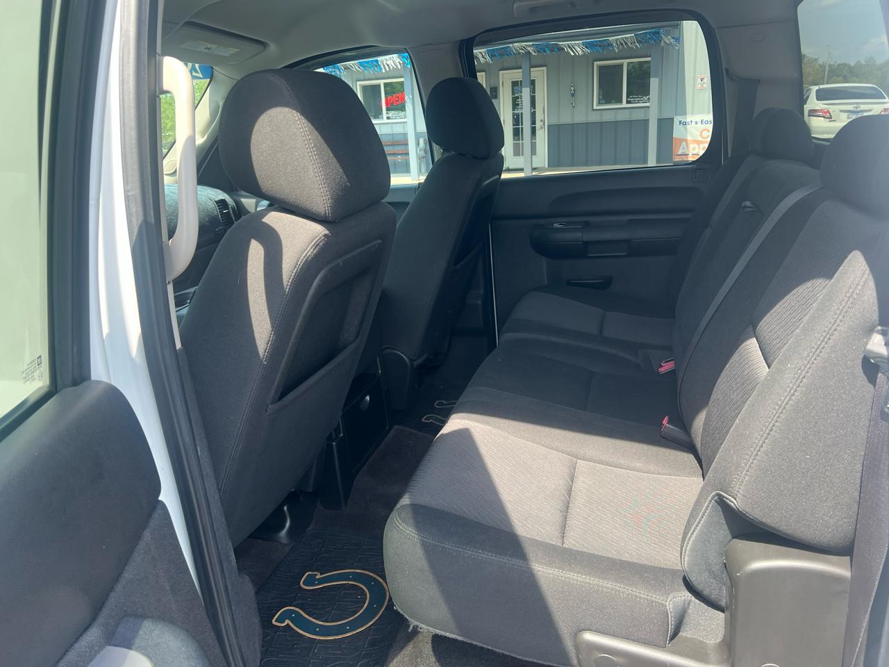 Chevrolet Silverado 1500 4WD Crew Cab 143.5" LT 2013