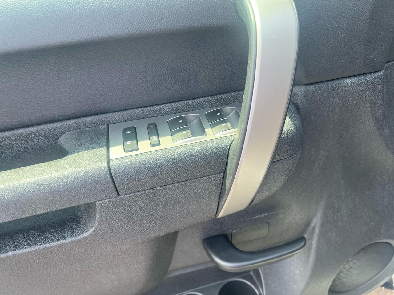 Chevrolet Silverado 1500 4WD Crew Cab 143.5" LT 2013