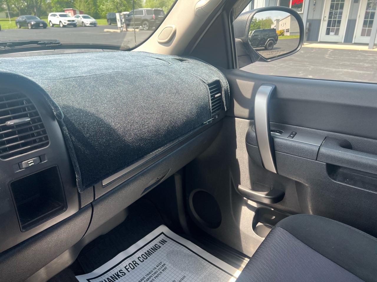 Chevrolet Silverado 1500 4WD Crew Cab 143.5" LT 2013