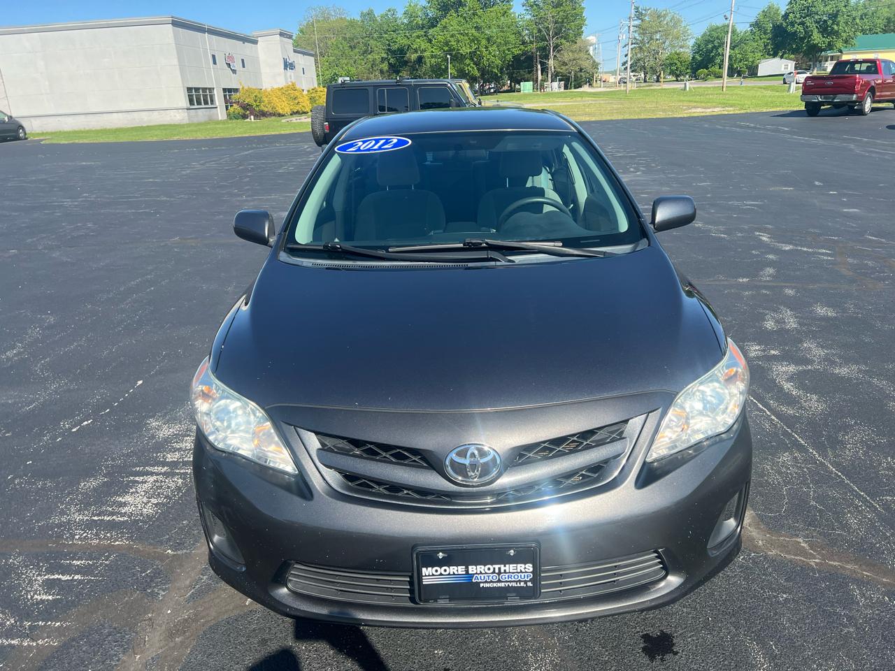 Toyota Corolla 4dr Sdn Auto LE (Natl) 2012